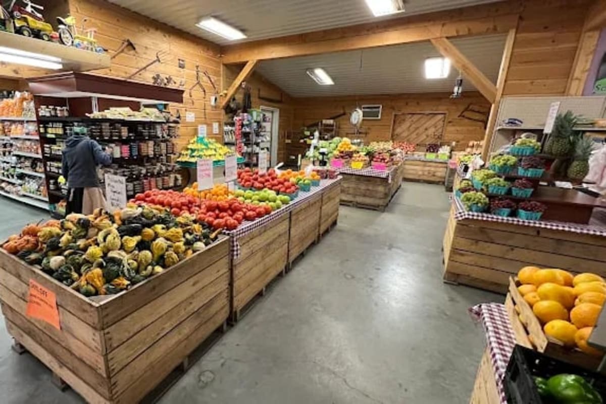 Lavern's Country Market