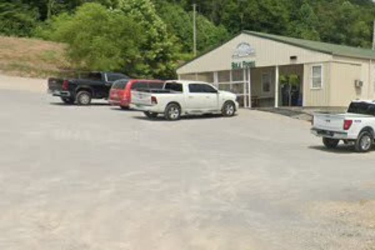 Sunny Valley Country Store